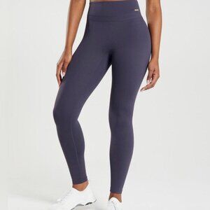 GYMSHARK / WHITNEY SIMMONS LEGGINGS / DEEP PURPLE / SIZE M